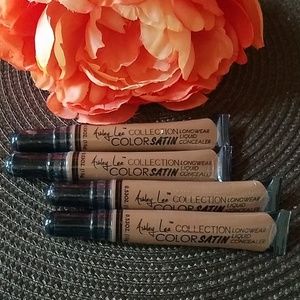 Ashley Lee Liquid Concealer "Amber"